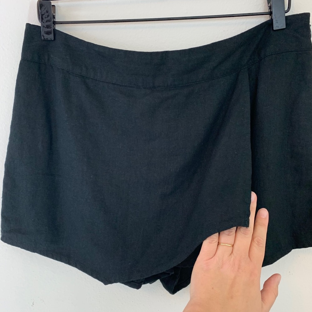 Gap size 8 skort, black